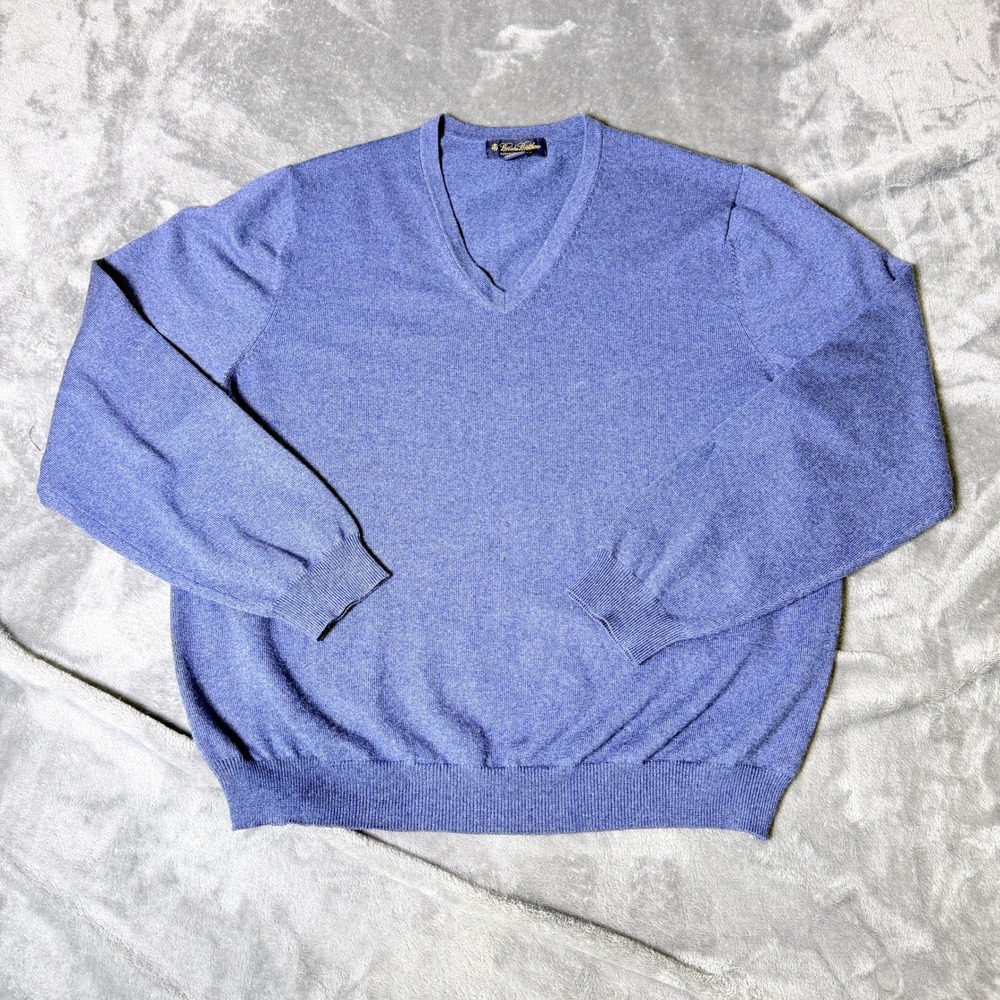Brooks Brothers Mens SZ LargeBlue Merino Wool Blend V-Neck Sweater Classic